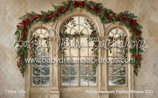 Holiday Heirloom Festive Window (CC)