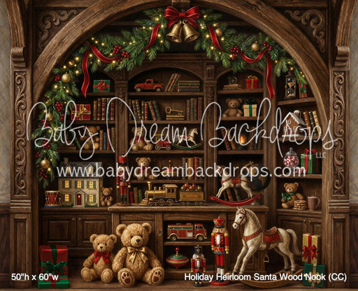 Holiday Heirloom Santa Wood Nook (CC)