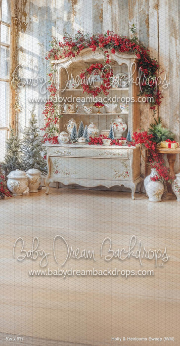 Holly & Heirlooms Sweep (WM)