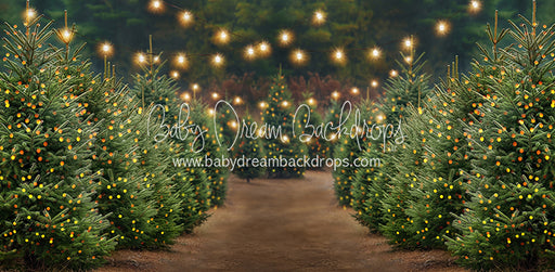 Holly Jolly Tree Farm + Lights (JA)
