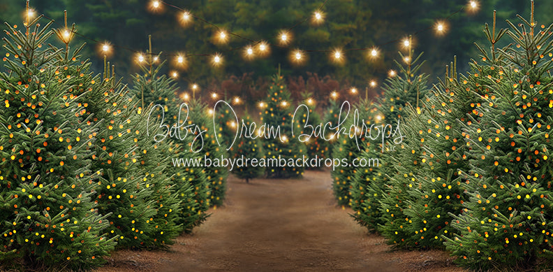 Holly Jolly Tree Farm + Lights (JA)