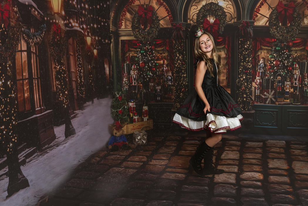 Dickens Holiday Nutcrackers (JA)