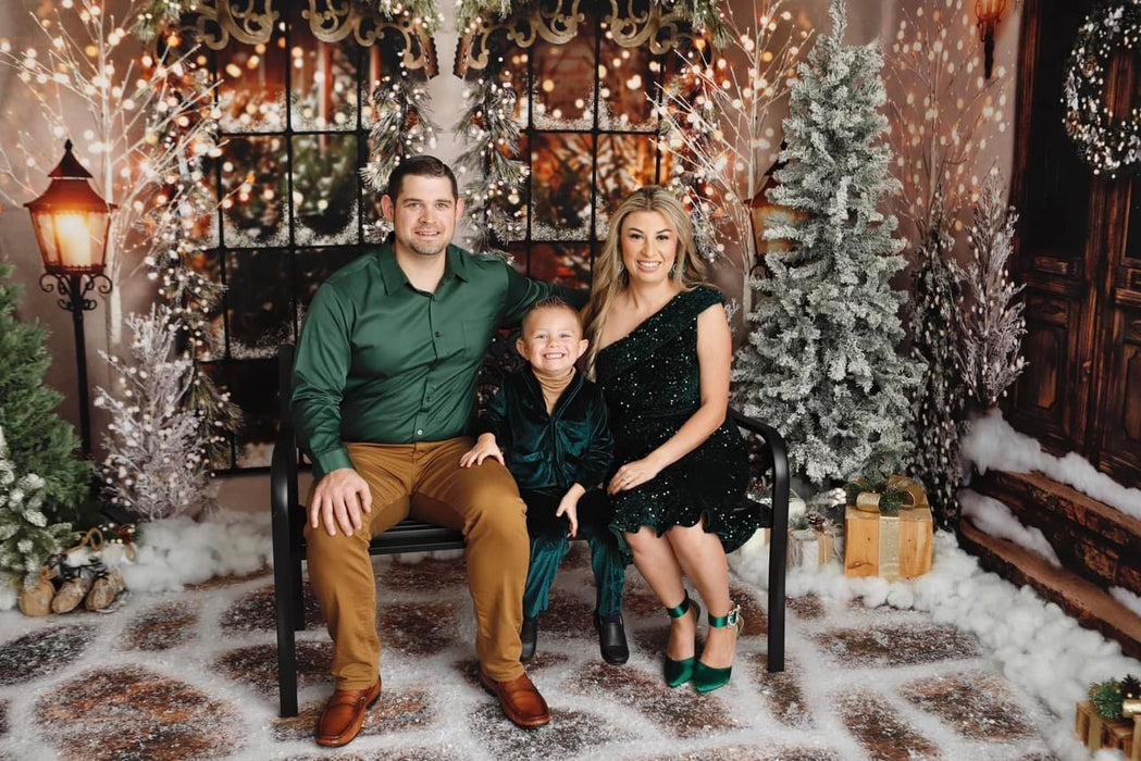 Winter Wonders Entry and Winter Wonders Windows Room