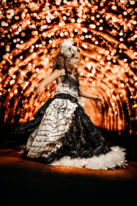 Tinsel Town Tunnel (JA)