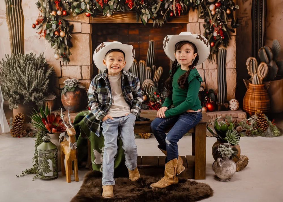 Desert Christmas Mantle with Lights (MD)