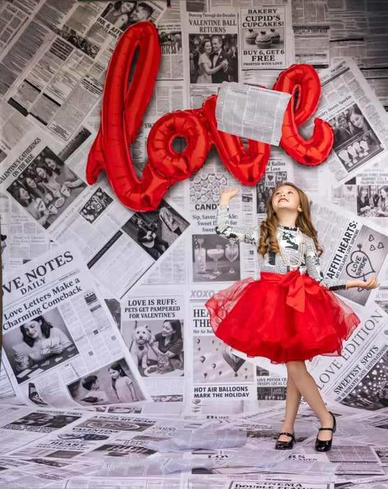 Love Makes Headlines Sweeps (CC)