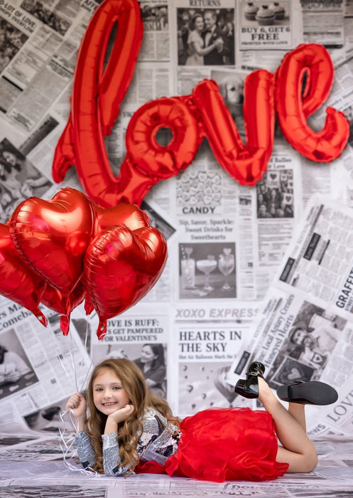 Love Makes Headlines Sweeps (CC)