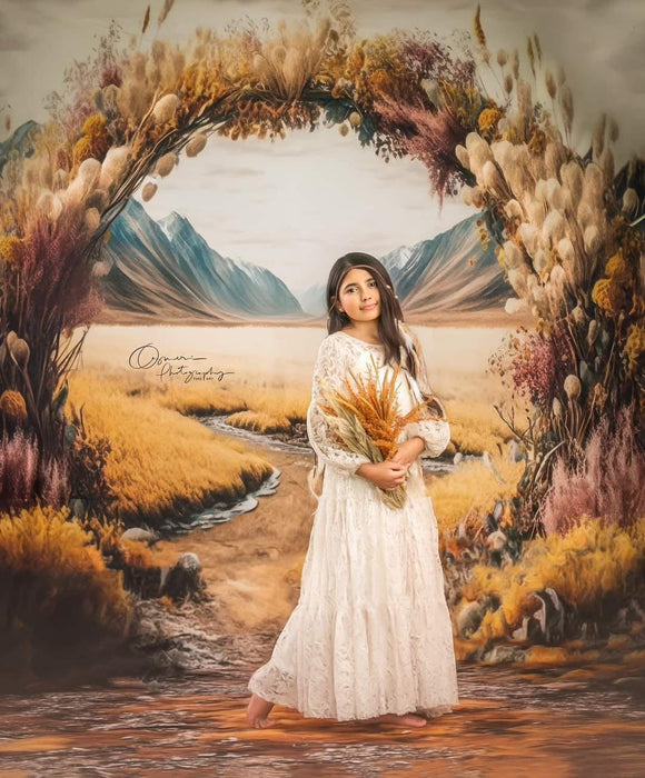 Sweep Fantasy Fall Arch (BD)