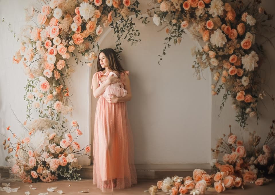 Evelynn Spring Arch Right (MD)