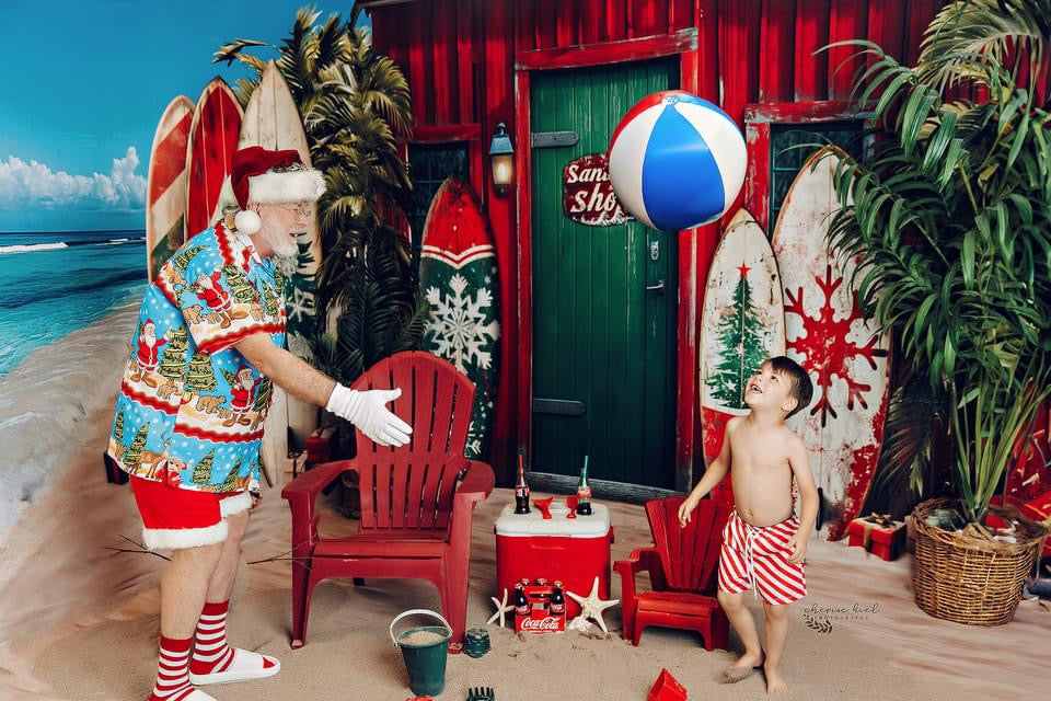 Surfs up Santa Shack (JA)