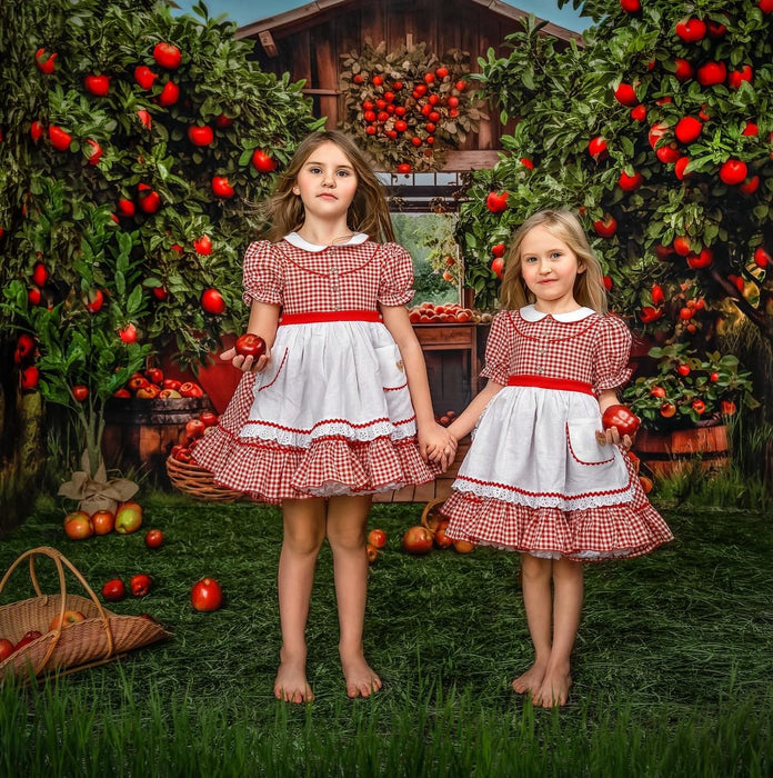 Apple Orchard Barn (Grass) (JA)