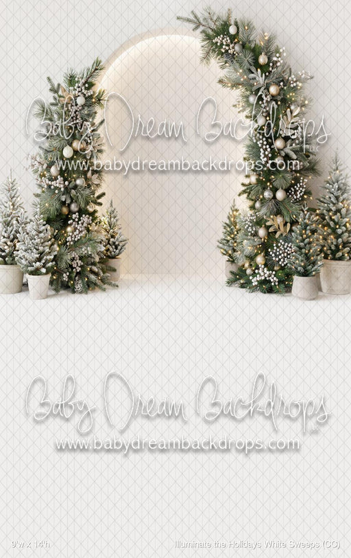 Illuminate the Holidays White Sweeps (CC)