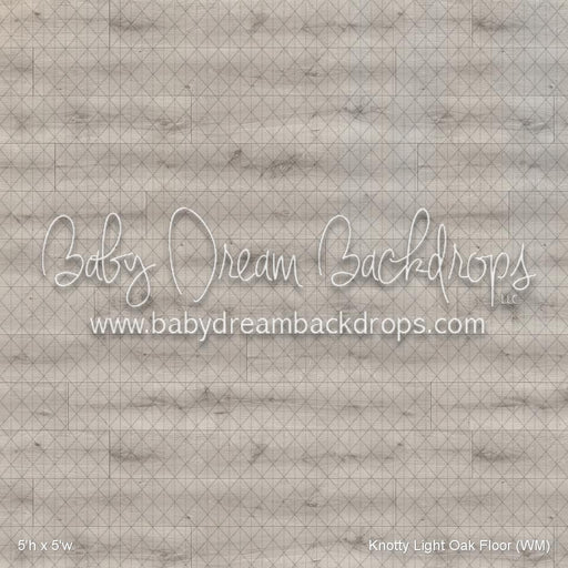Knotty Light Oak Floor (WM)
