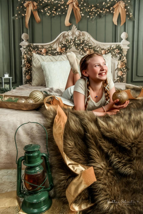 Magnolia Noel Queen Headboard (JA)