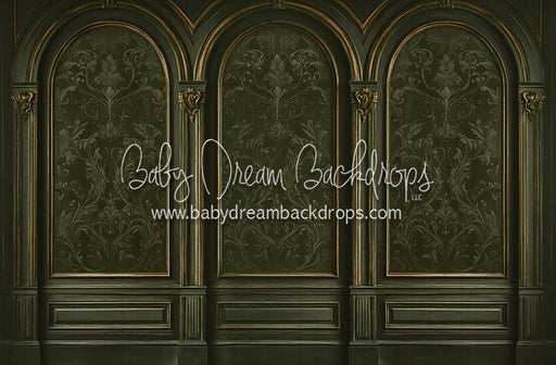 Majesta Moss Arches (CC)