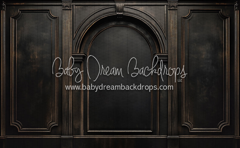 Majesta Raven Arches (CC)