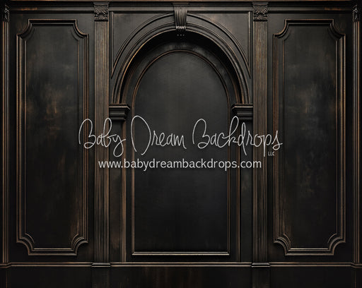 Majesta Raven Arches (CC)