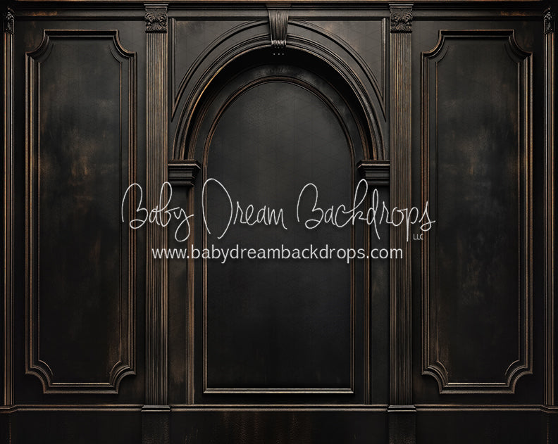 Majesta Raven Arches (CC)