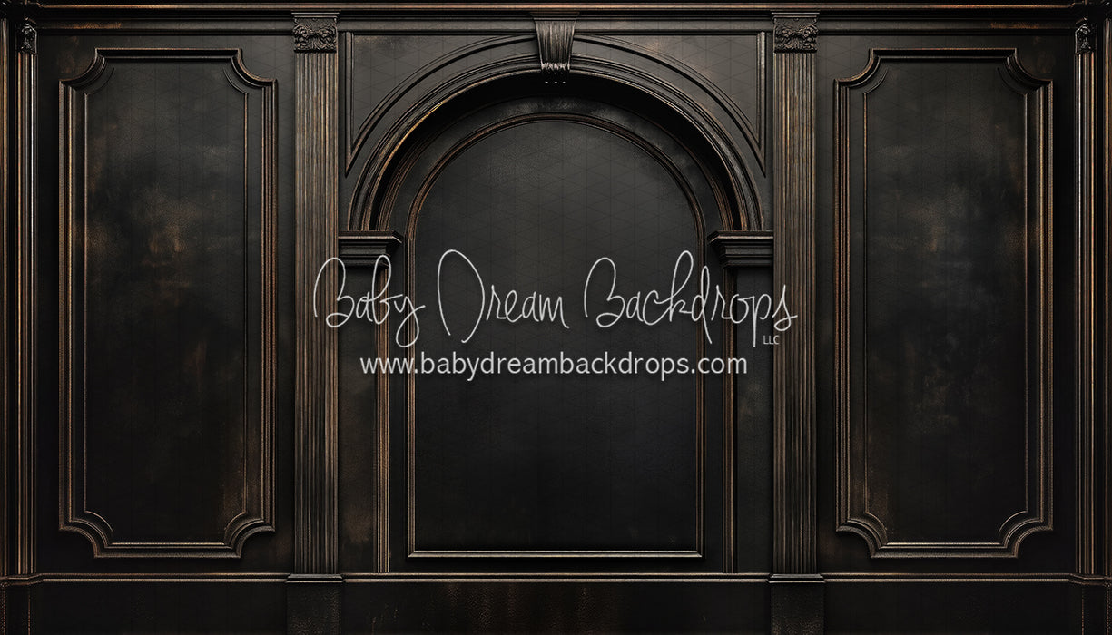 Majesta Raven Arches (CC)