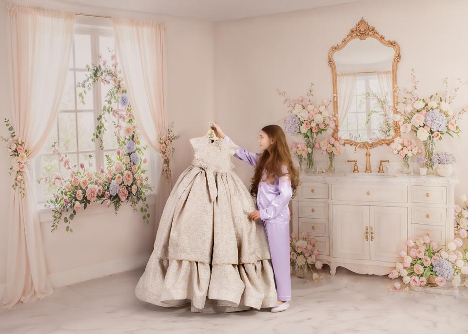 RTS FBK AMBASSADOR SAMPLES 8x10 Dream Fleece Morning Petal Vanity (No Windows) (WM) (Whitney)