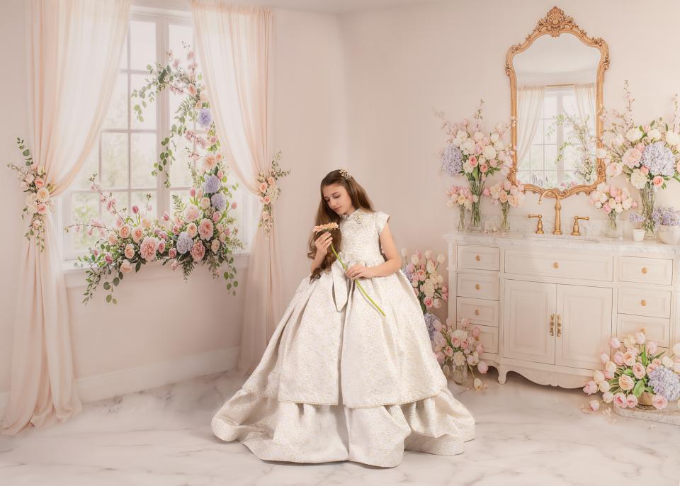 RTS FBK AMBASSADOR SAMPLES 8x10 Dream Fleece Morning Petal Vanity (No Windows) (WM) (Whitney)