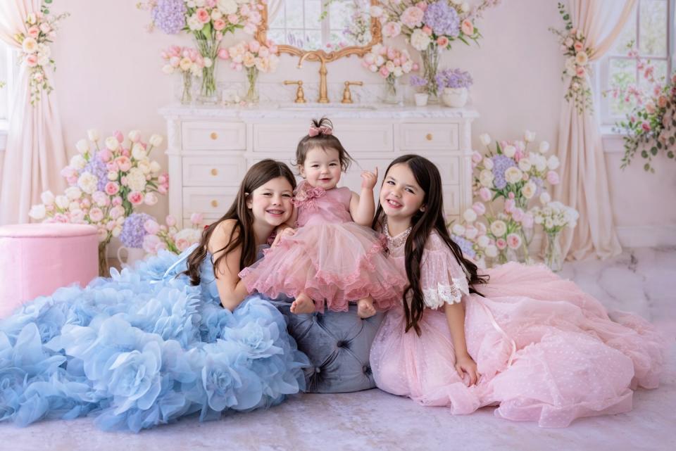 Morning Petal Vanity (WM)