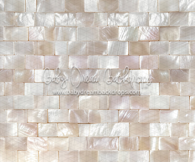 Mother of Pearl (CC)