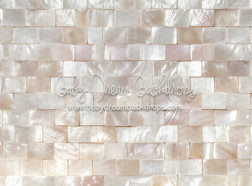 Mother of Pearl (CC)