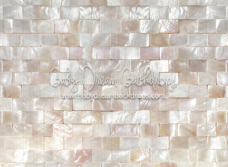 Mother of Pearl (CC)