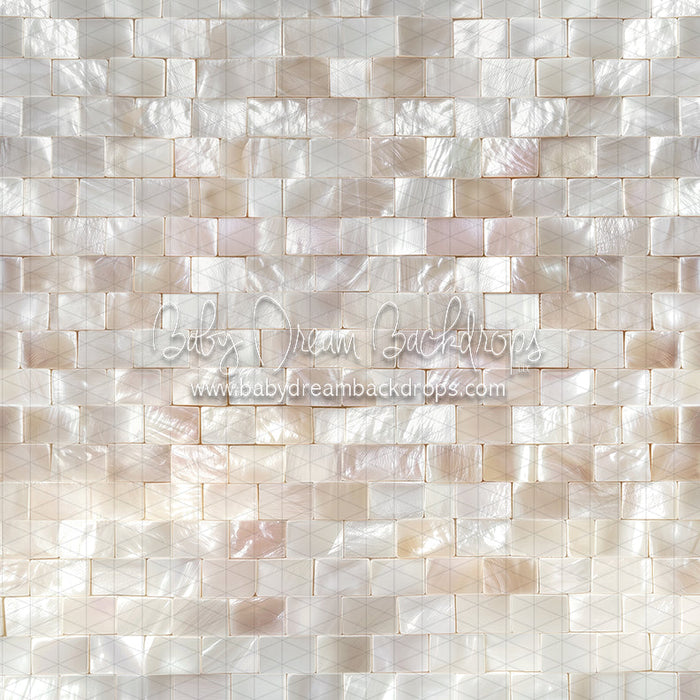 Mother of Pearl (CC)