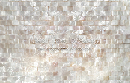 Mother of Pearl (CC)
