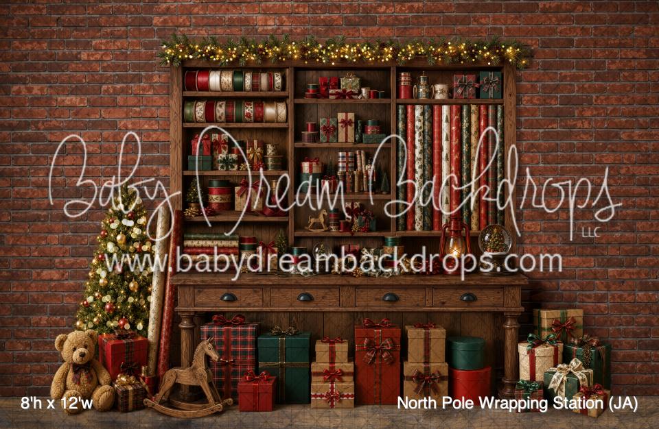 North Pole Wrapping Station (JA)