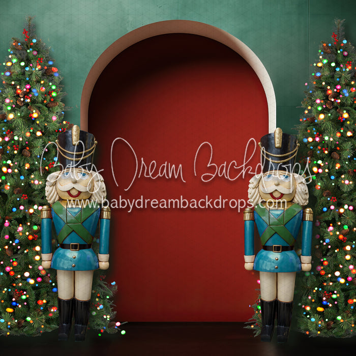 Nutcracker Arch (Colorful) (MD)