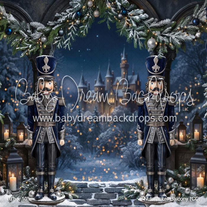 Nutcracker Balcony (CC)