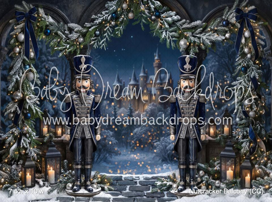 Nutcracker Balcony (CC)