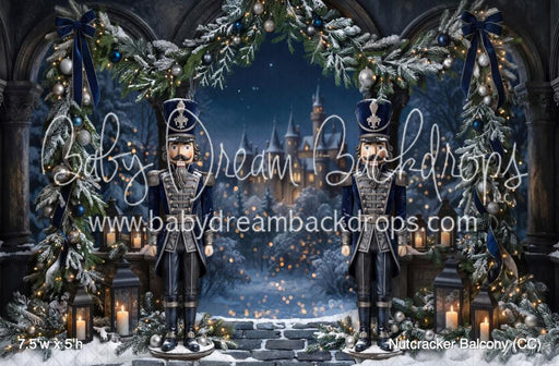 Nutcracker Balcony (CC)