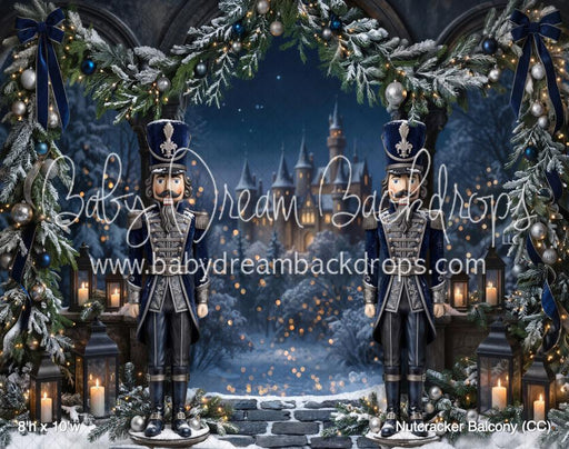 Nutcracker Balcony (CC)