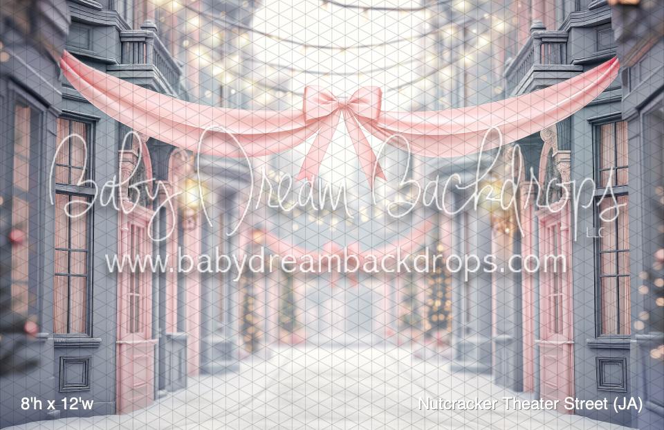 Nutcracker Theater Street (JA)
