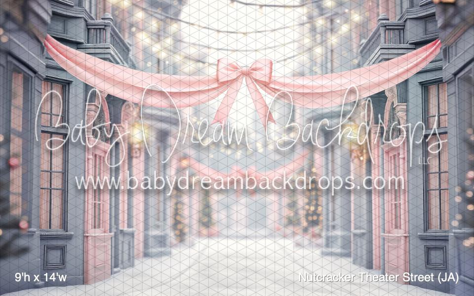 Nutcracker Theater Street (JA)