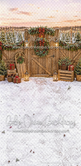 O Christmas Tree Farm Gate Sweep (WM)