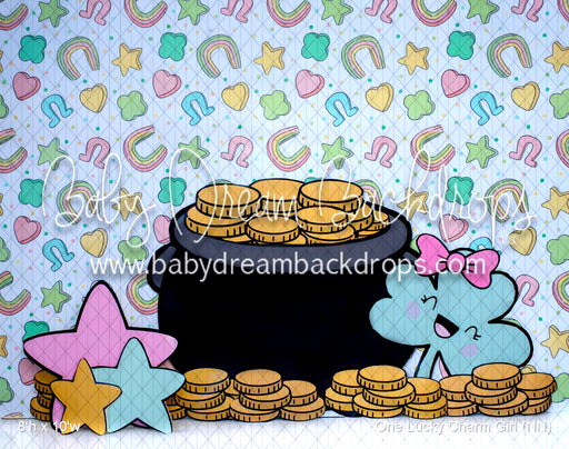 One Lucky Charm Girl (NN)