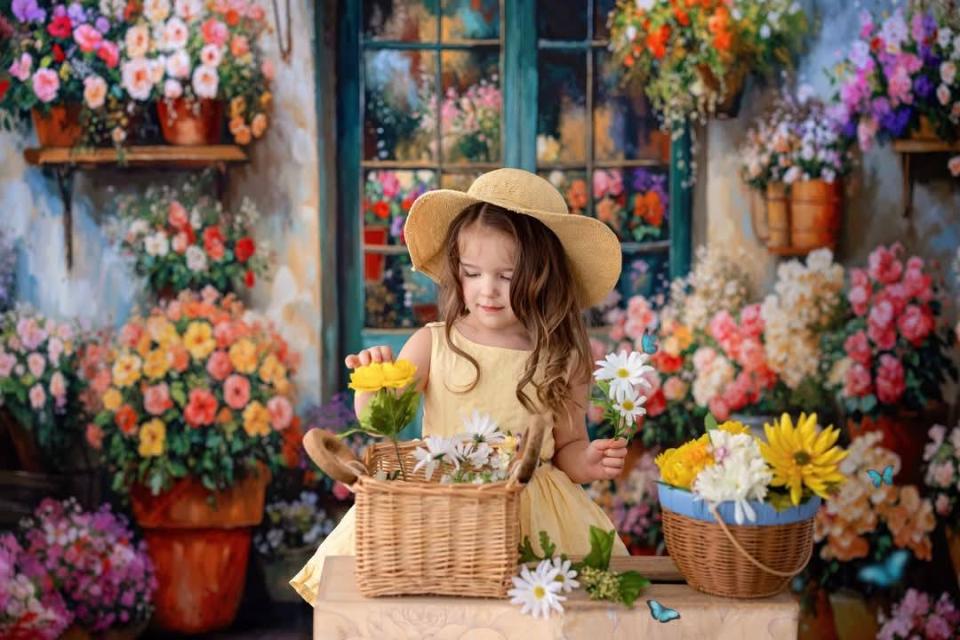 Painted Spring Flower Shop (WM)