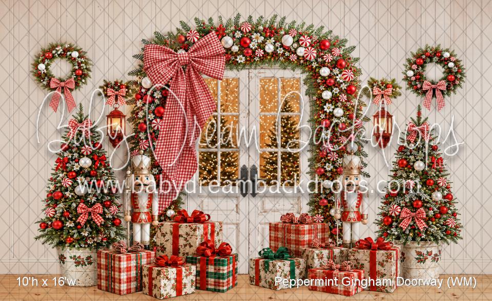 Peppermint Gingham Doorway (WM)