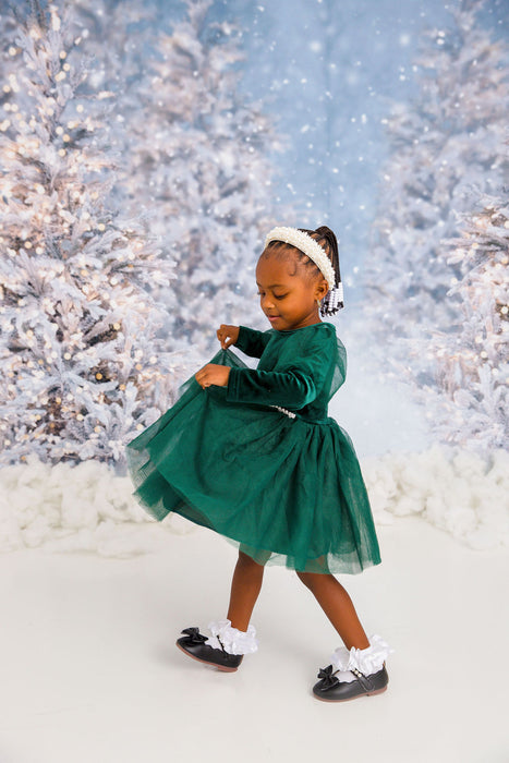 Christmas Trees in Snow with Lights (VR)