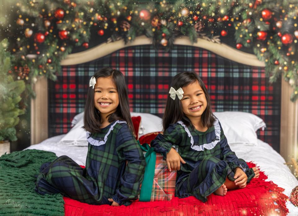 Plaid Tidings Headboard (JA)