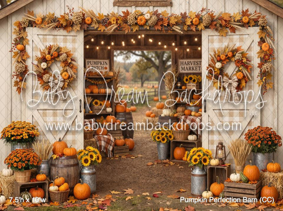 Pumpkin Perfection Barn (CC)