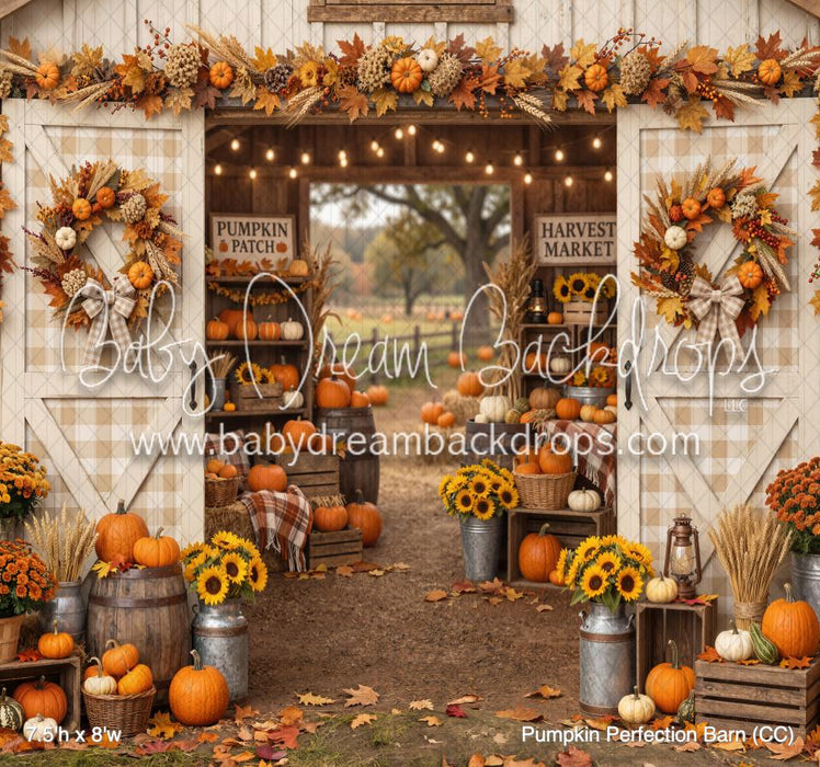 Pumpkin Perfection Barn (CC)