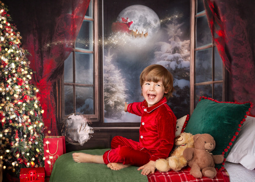 Spirit of Christmas Tree and Santa (JA)