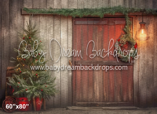 Rustic Christmas Barn (WM)