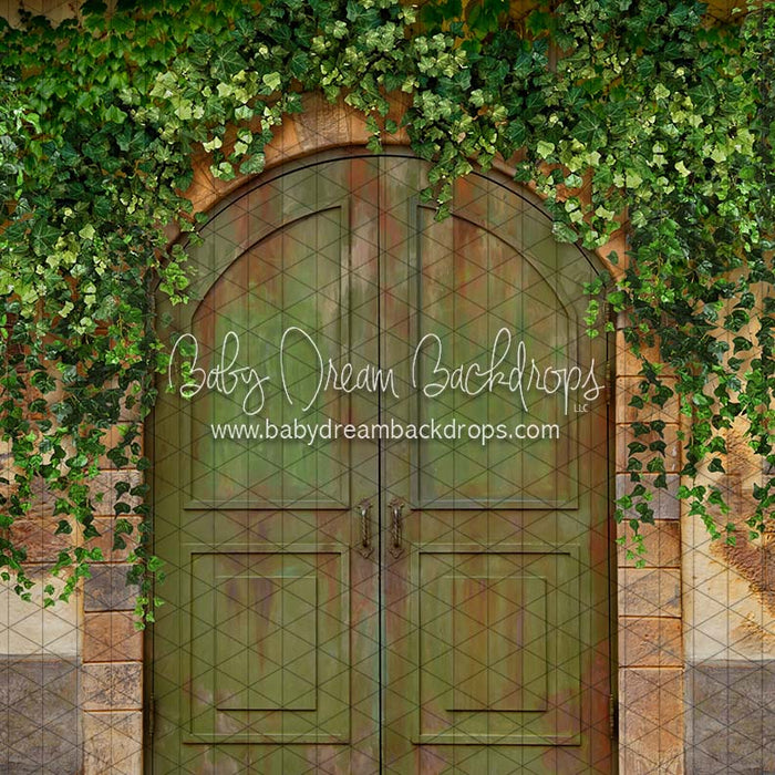 Rusty Greens Entry (CC)